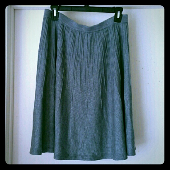 💜 Torrid Classic & Rare Sweater knit Skirt