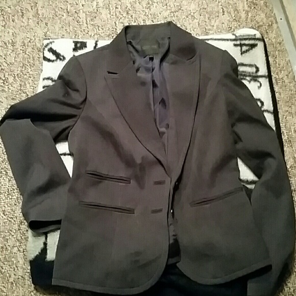 Blazer - Picture 1 of 2