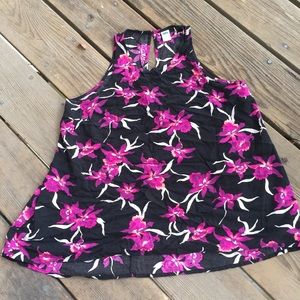Old Navy hi-lo floral tank