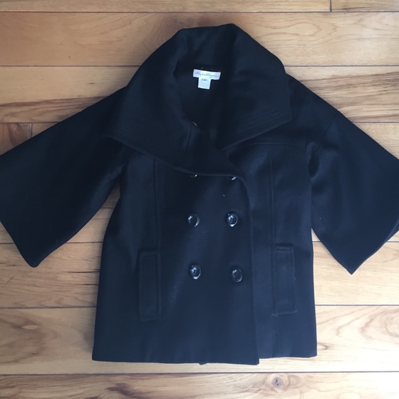Black, 100% wool peacoat