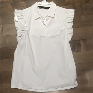 Brand new Zara blouse!! Never worn!