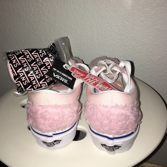 fluffy pink vans