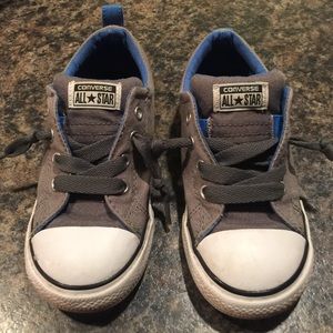 Little boy size 10 converse