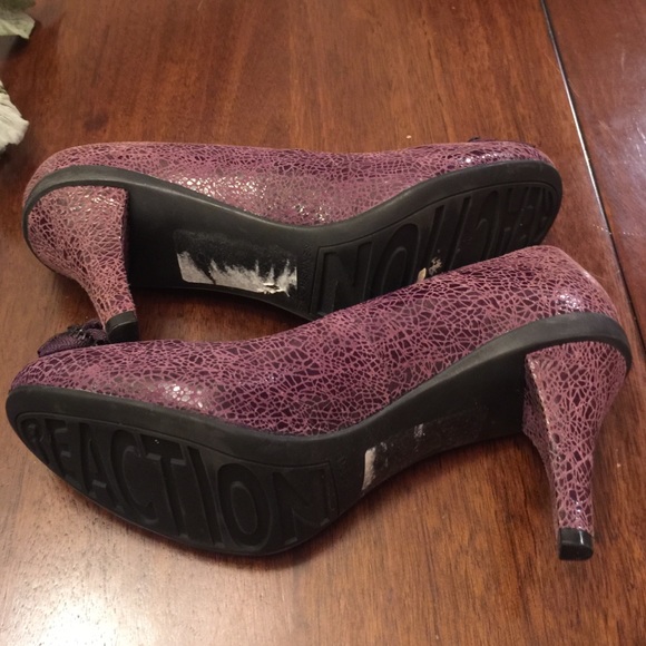 Kenneth Cole Purple Pumps - Picture 4 of 4