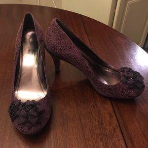 Kenneth Cole Purple Pumps