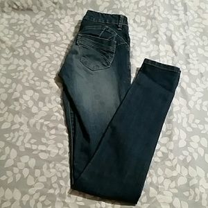 BLUE ASPHALT fade wash skinny jeans