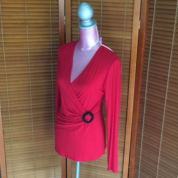 Plunging draped neck sweater - Picture 2 of 4