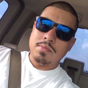 Meet your Posher, Miguel