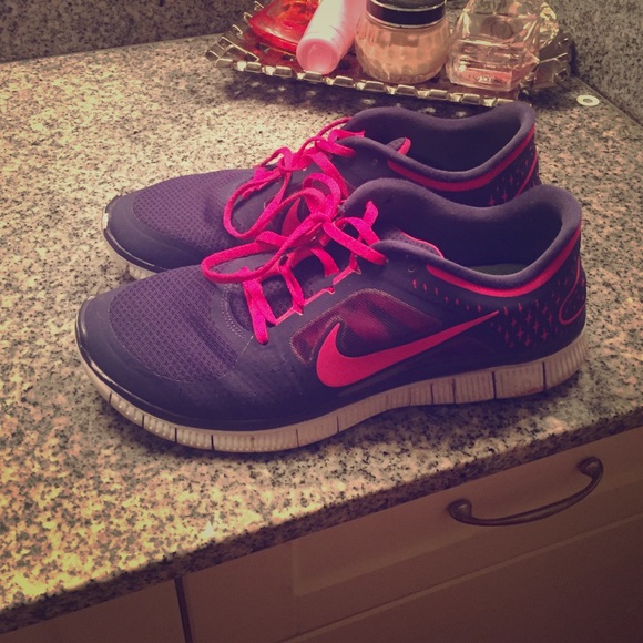 Nike Shoes - Nike Running Shoes