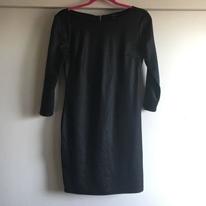 Black 3/4 sleeve dress Black 3/4 sleeve dress