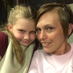 Meet your Posher, Angela