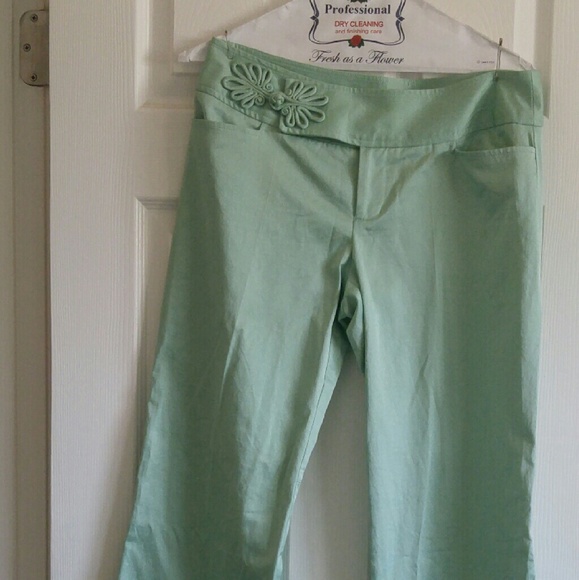 Nanette Lepore flare trousers mint green size 6M