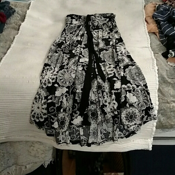 Black and white dress