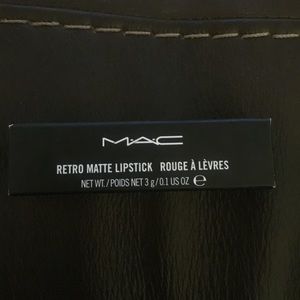 Mac lipstick in ruby roo