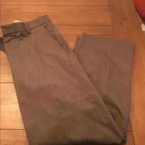 Haggar dress pant gray 33/30 flat front
