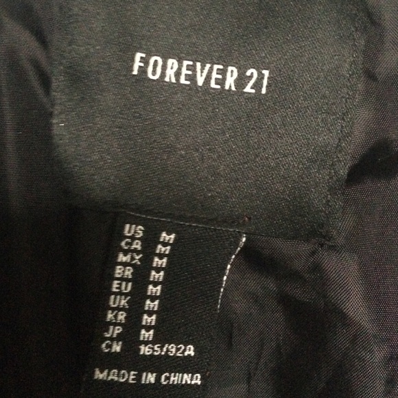 Black leather jacket⚜ - Picture 3 of 4