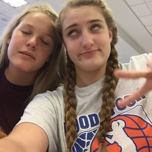 Meet your Posher, Anna