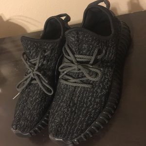 Yeezy Boost 350 Pirate Black