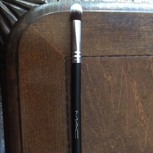 Mac Inspired Blender Brush