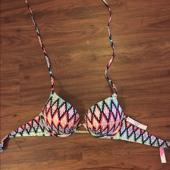 Victoria's Secret push up bikini top 32A
