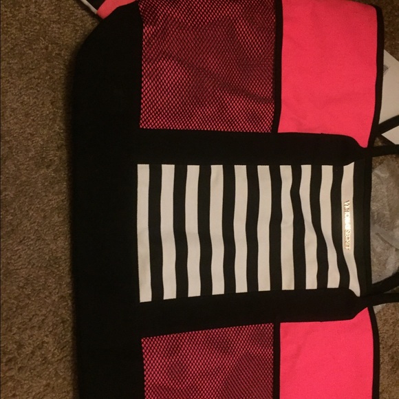 New never used VS tote