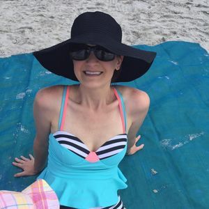 Meet your Posher, Abbie