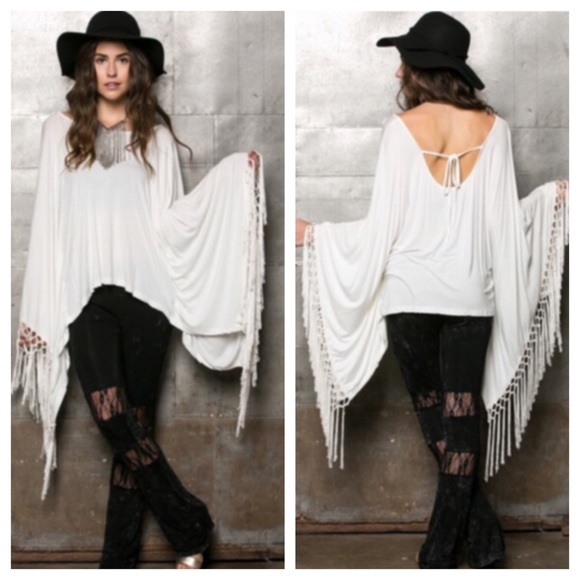 Tops - 🎉🎉HP - Fringe Poncho Top