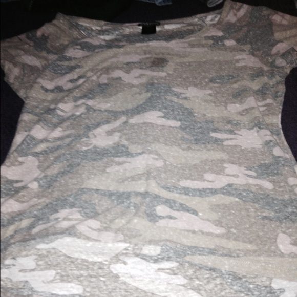 camo wetseal tee