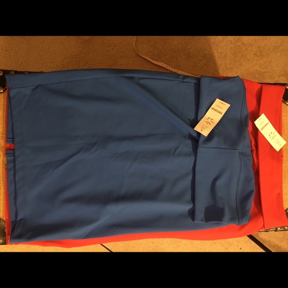 NWT Bebe Pencil midi knit skirt