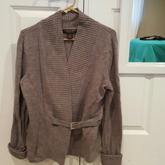 Wool sweater