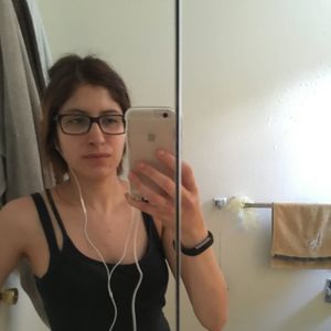 Meet your Posher, Edith