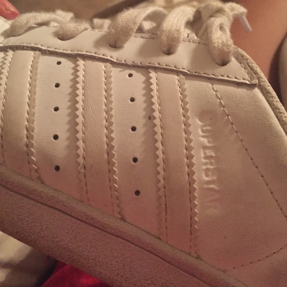 Adidas superstars all white