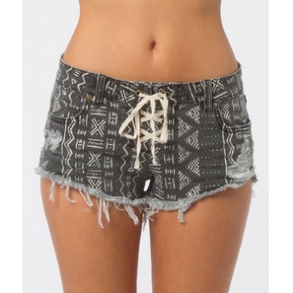 Billabong Lite Hearted Shorts