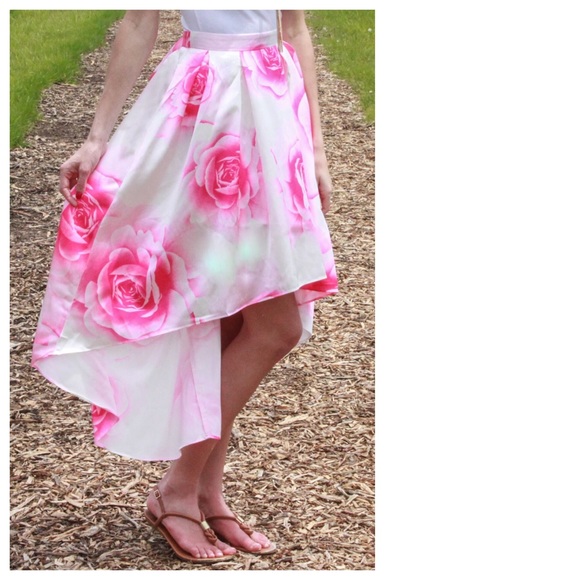 Rose Skirt - Picture 1 of 2