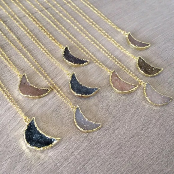 24k Gold Plated Druzy Crescent Pendant Necklace - Picture 2 of 3
