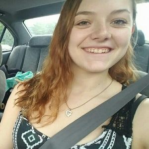 Meet your Posher, Shelby