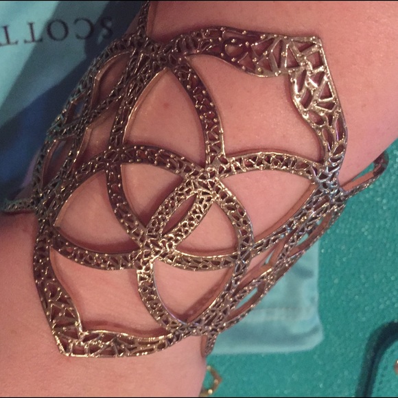 Kendra Scott Roni Bracelet in Antique Brass