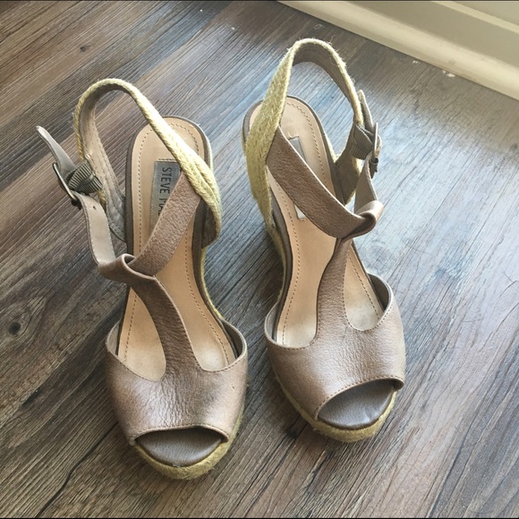 Steve Madden Wedges