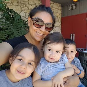 Meet your Posher, Rosy