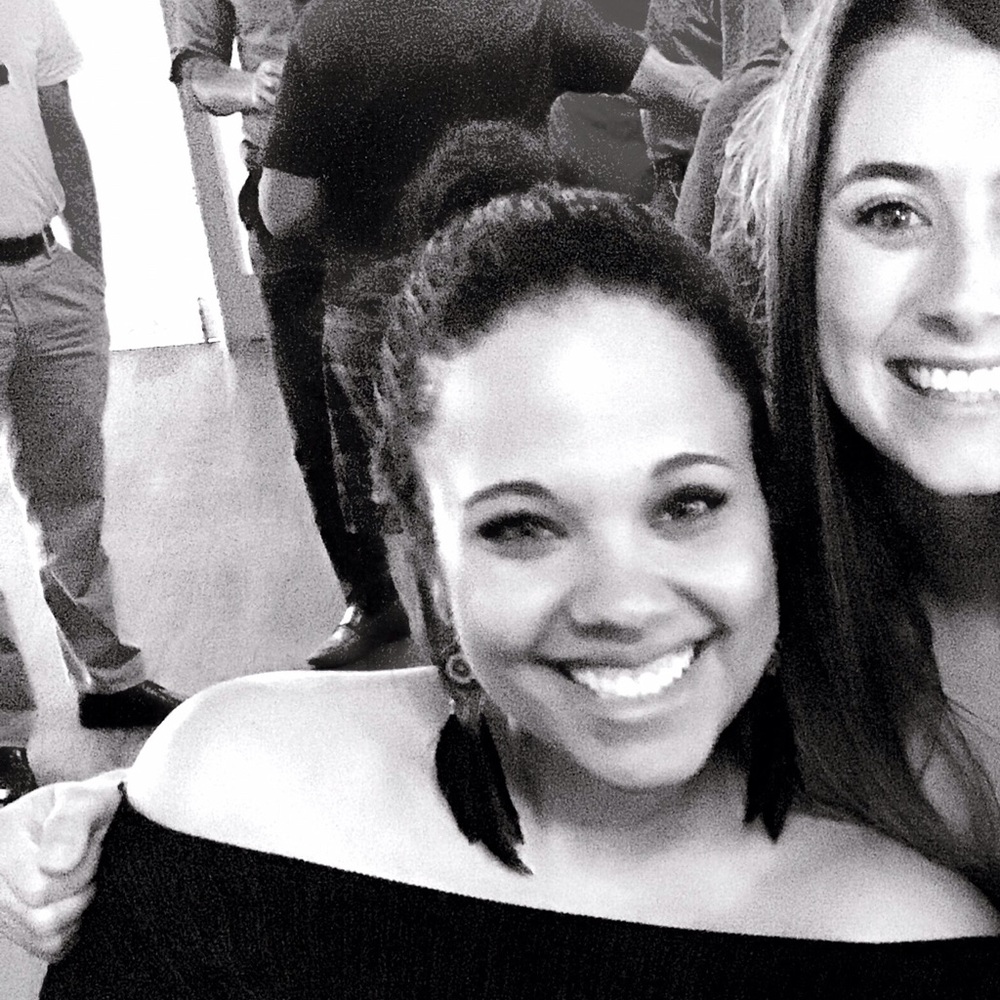 Meet your Posher, Danielle