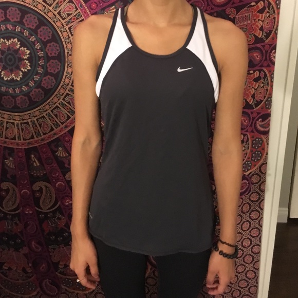 Nike workout top