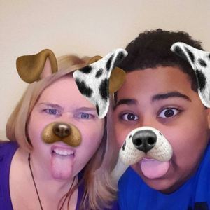 Meet your Posher, Leigh