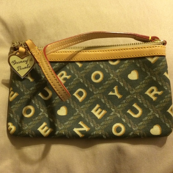 Dooney and Bourke wristlet