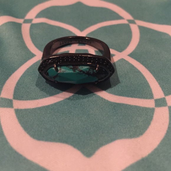 Kendra Scott Arielle Ring SZ.8