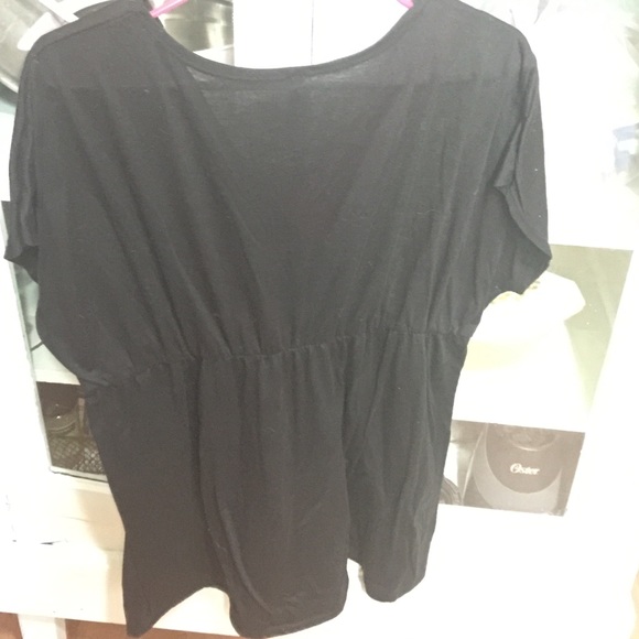 Top - Picture 3 of 3