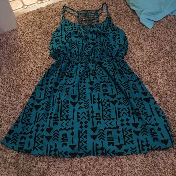 trible dress