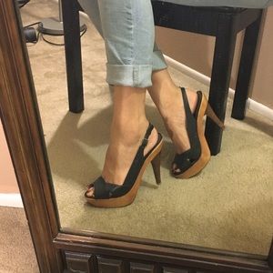 Bakers Slingback "Farrah" Pumps