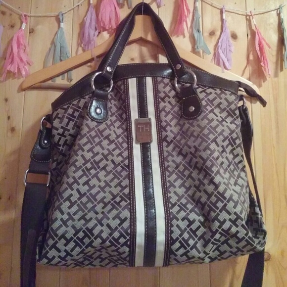 NWOT Tommy Hilfiger Logo Jacquard Hobo Handbag