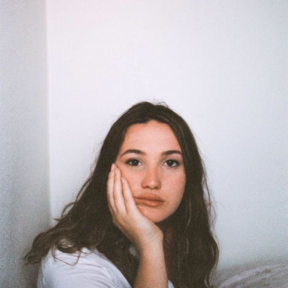 Meet your Posher, Caitlyn - Picture 1 of 1