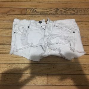 Simple cute white shorts
